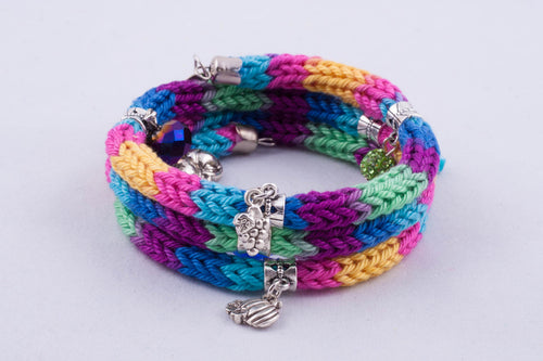 Yarn bracelet with charms - color options